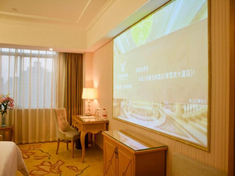 Vienna Hotel Banxuegang Road Thẩm Quyến Ngoại thất bức ảnh