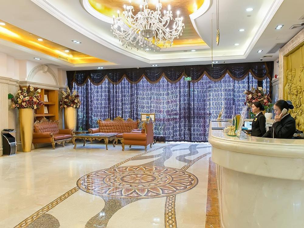 Vienna Hotel Banxuegang Road Thẩm Quyến Ngoại thất bức ảnh